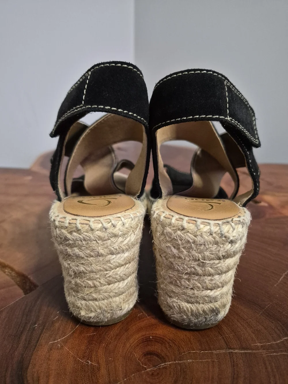 kanna natural suede